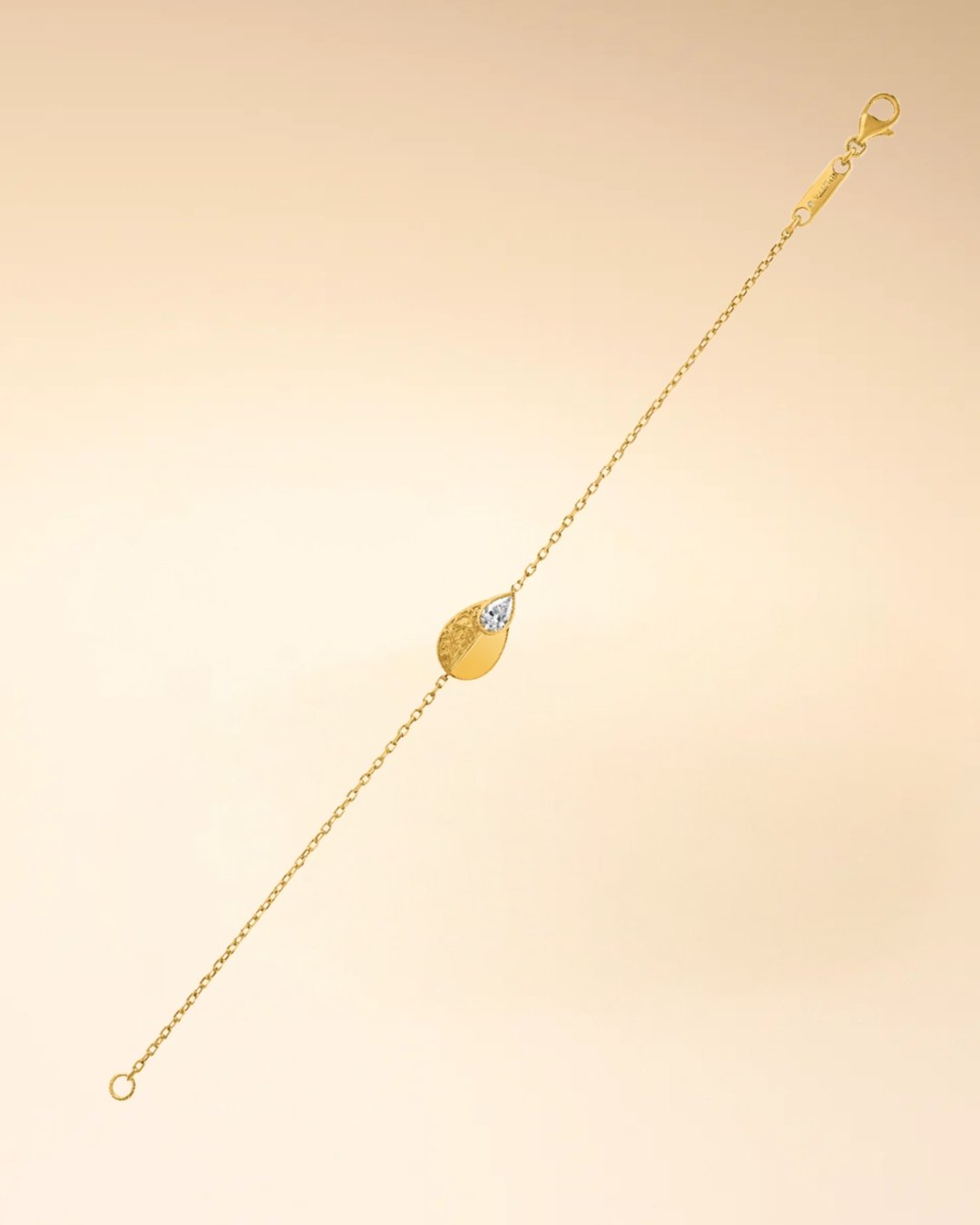 Signature Collection Pear Drop Diamond Bracelet