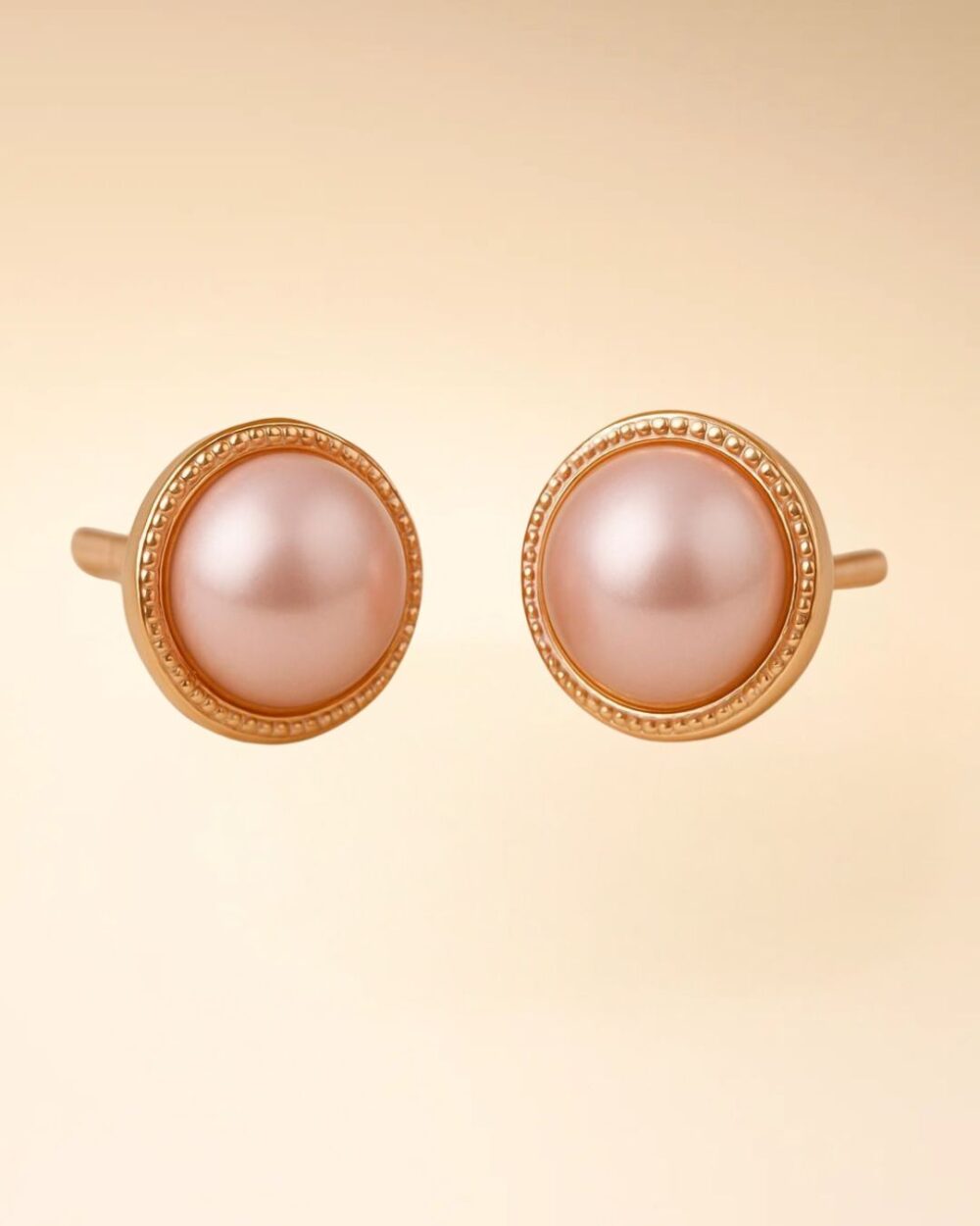 Ultra Pearls Earrings