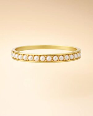 خاتم من مجموعة بيرلا