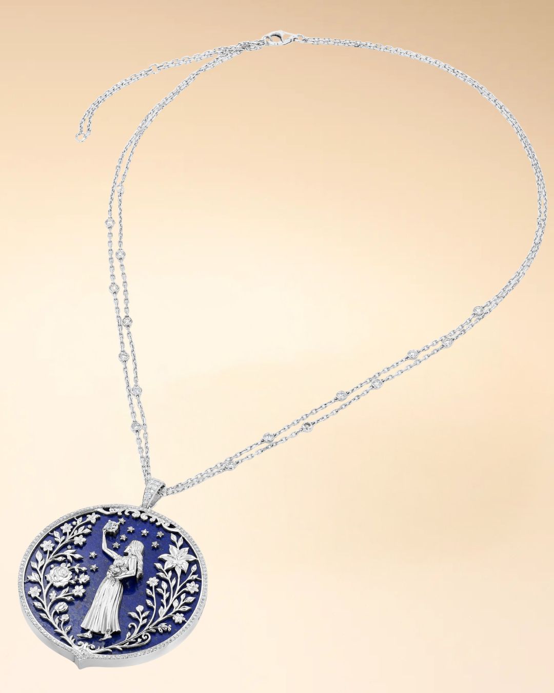 Lady Solitta Medallion - Large Size - Image 2