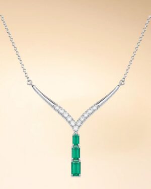 Hissa Neckalce